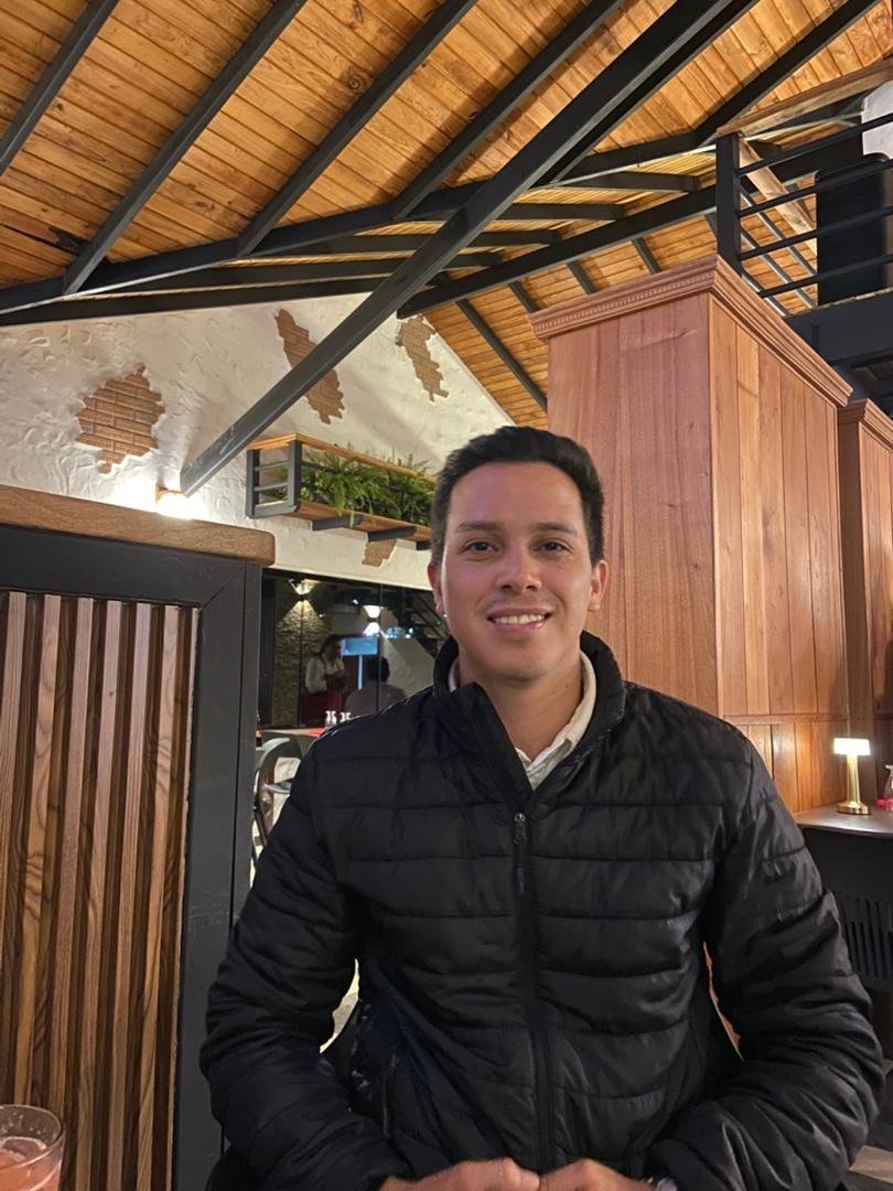 carlosgrivas25